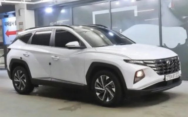 인천중고차전액할부 투싼 (NX4) 가솔린 1.6 터보 2WD 프리미엄 매물 사진 3 - 2022/07 27,881km